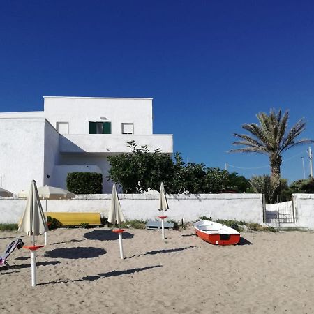 Dimora Grazia In Riva Al Mare Apartment Monopoli Bagian luar foto