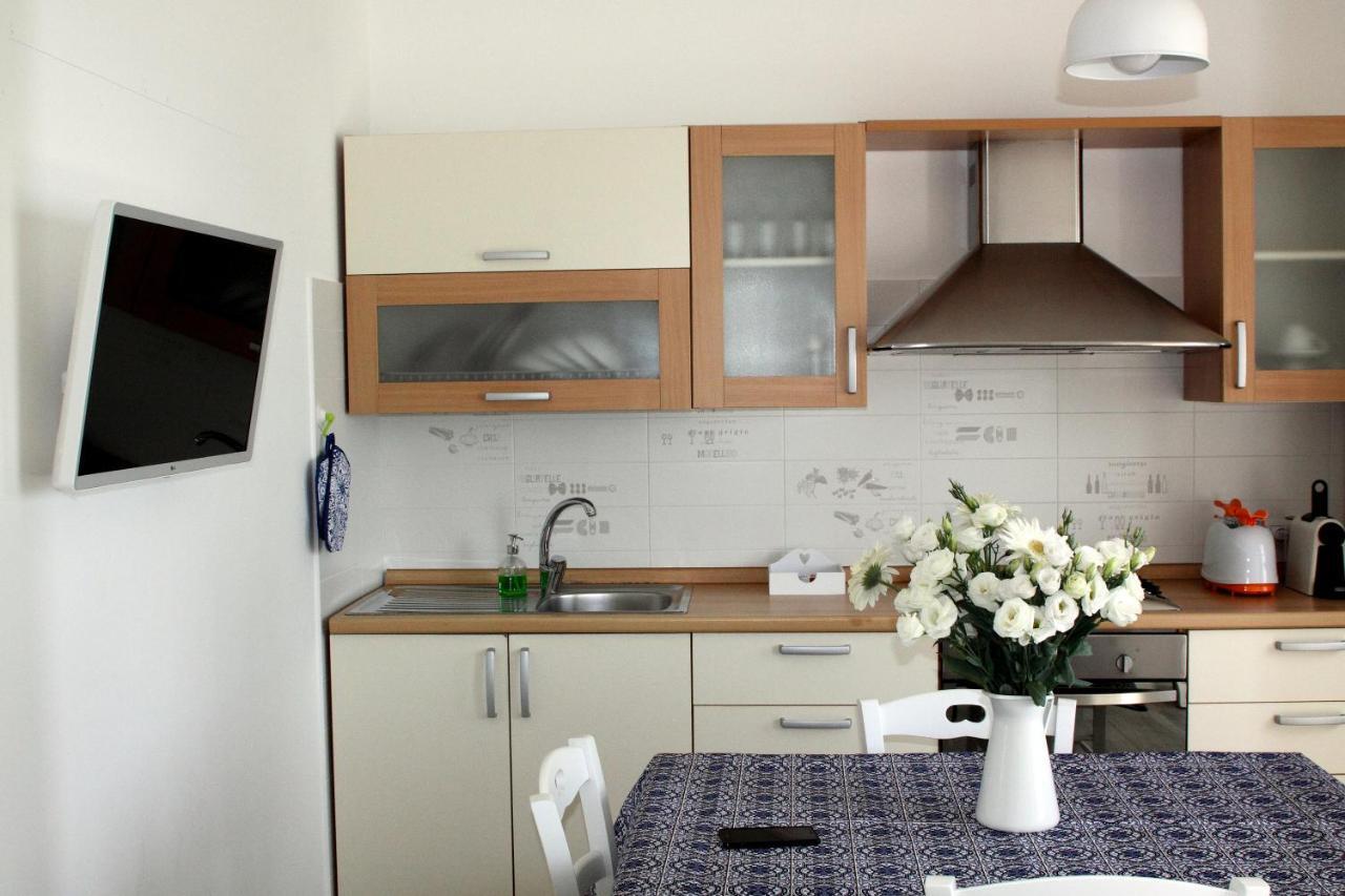 Dimora Grazia In Riva Al Mare Apartment Monopoli Bagian luar foto
